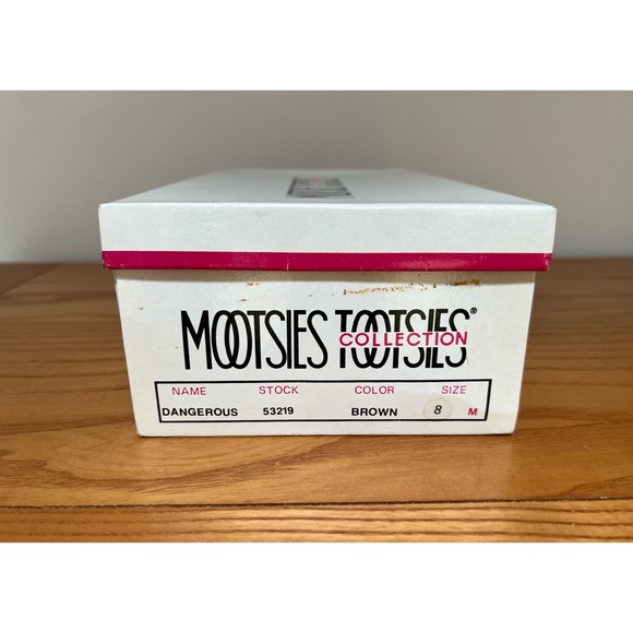 [Mootsies Tootsies Collection] Vintage Brown Suede Pumps - Picture 6 of 6